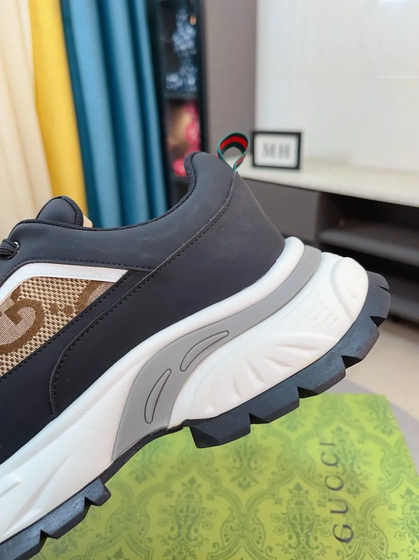 Men's shoes 💰458🌹🌹[GUCCI] Gucci's new lace-up casual men's shoes are on the market first, and the materials and workmanship are superior to all versions on the market. The highest quality shipped first-layer cowhide with imported original perforated materials➕Genuine leather lining, privately molded soft outsole, high foot comfort, imported special materials highlight the brand's unique charm, high-end customization 38-44